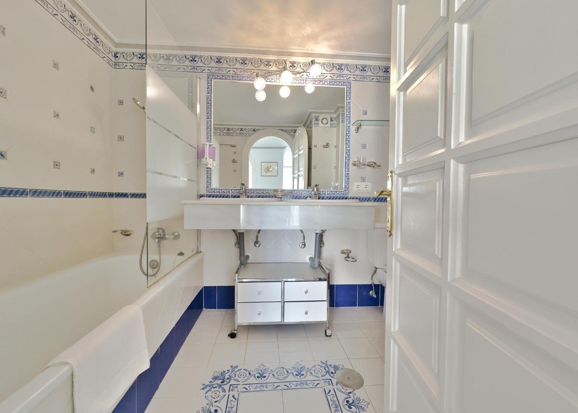 Skol 508 West Facing Duplex Apartment With Amazing Sea Views Μαρμπέλλα Εξωτερικό φωτογραφία